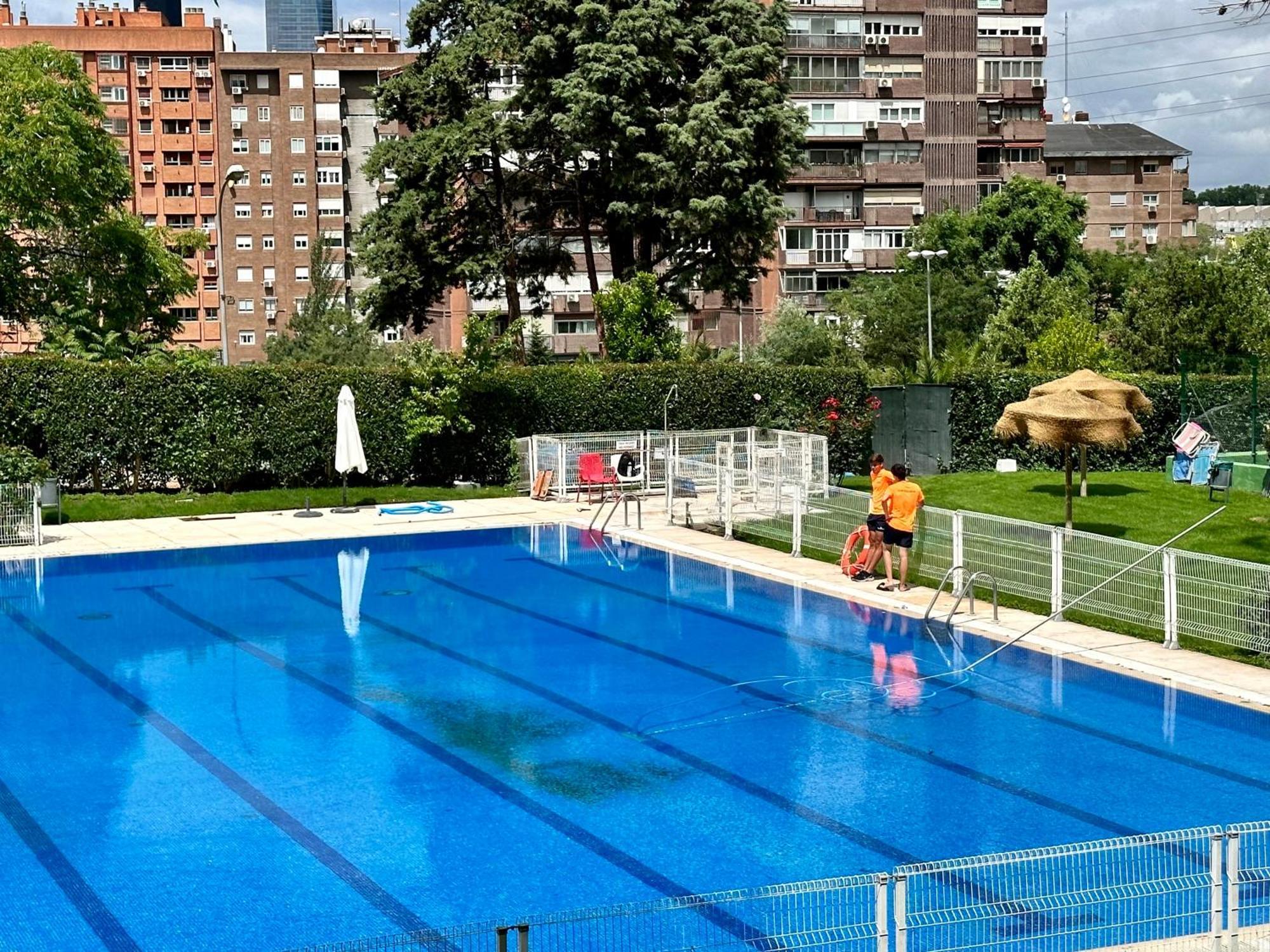 Ferienwohnung Arturo Soria Apartamento De Lujo A Estrenar Madrid Exterior foto