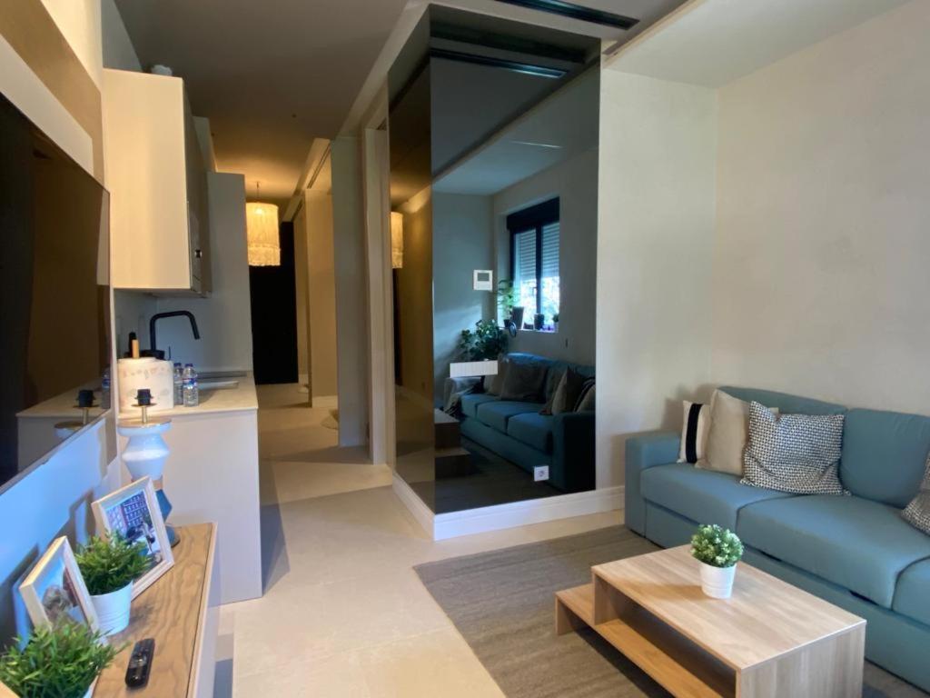 Ferienwohnung Arturo Soria Apartamento De Lujo A Estrenar Madrid Exterior foto